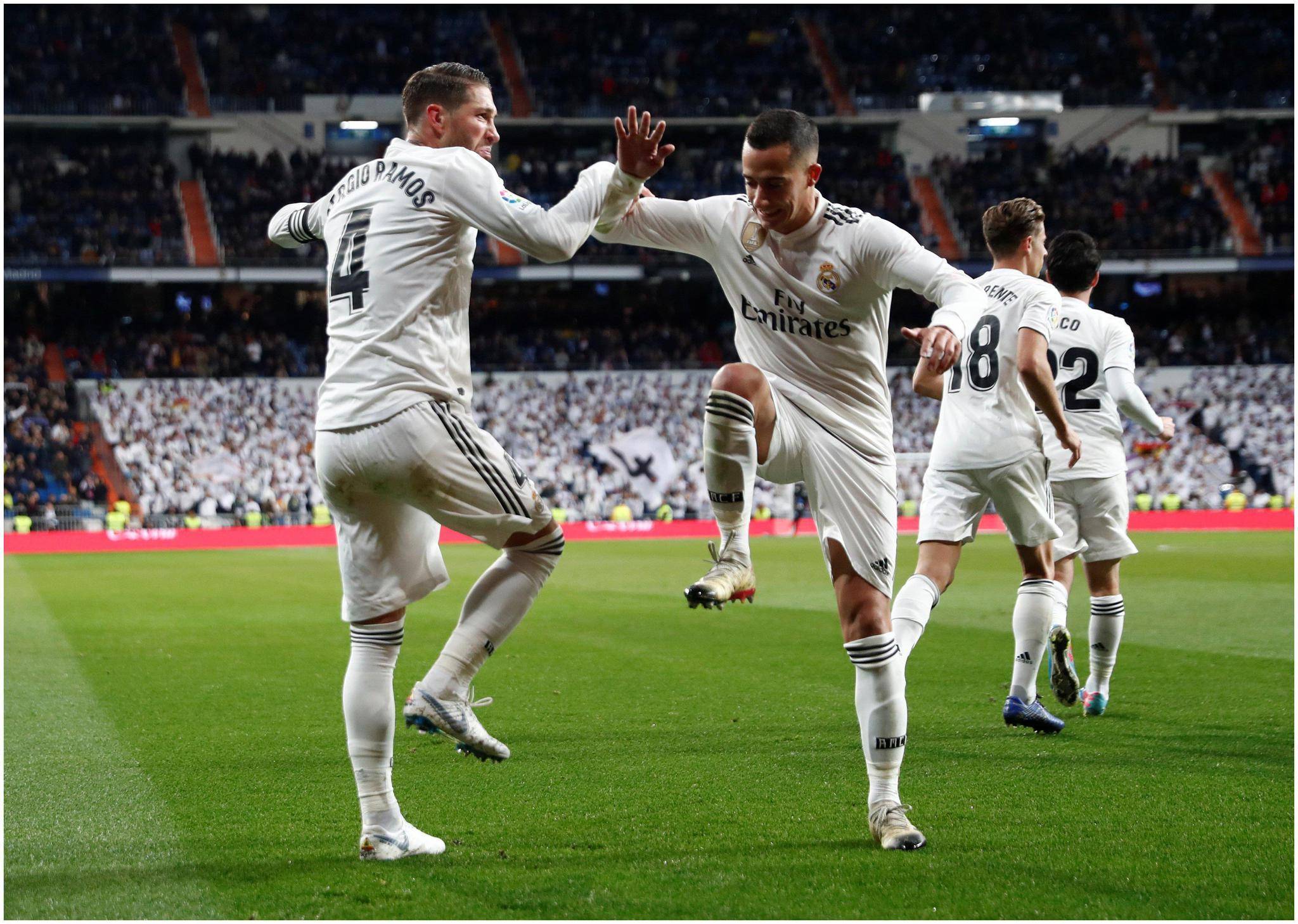 包含曼城对阵阿贾克斯,战力均衡搏杀激烈的词条 包含曼城对阵阿贾克斯,战力均衡搏杀激烈的词条