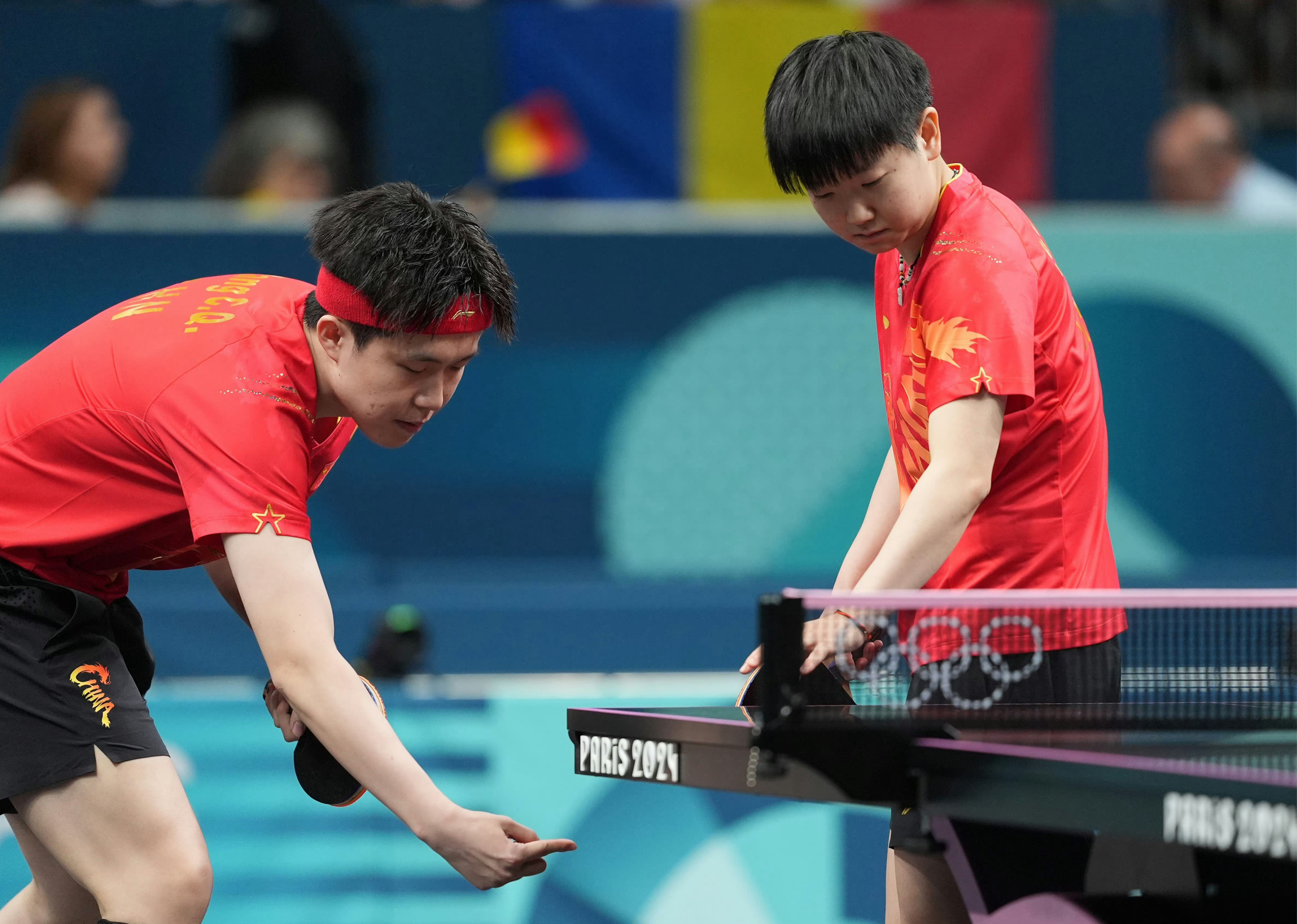 杏彩体育入口-身手敏捷！一位球员在赛场上展现出超凡技艺的简单介绍