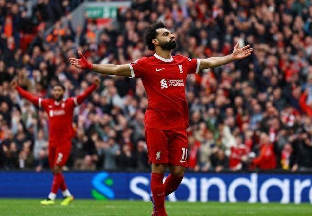 利物浦主场大胜,逆袭实力向英超争冠 利物浦主场大胜,逆袭实力向英超争冠