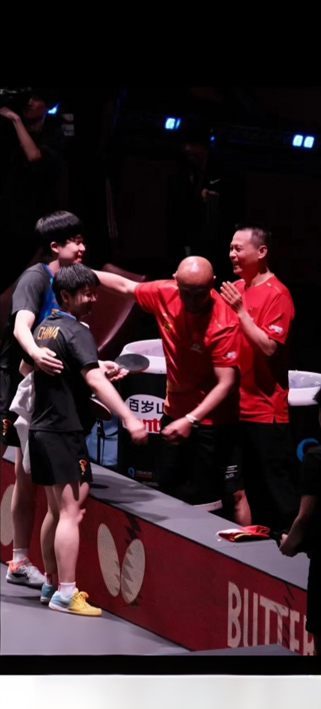 关于赛场上一幕幕感人瞬间，让人热泪盈眶！的信息