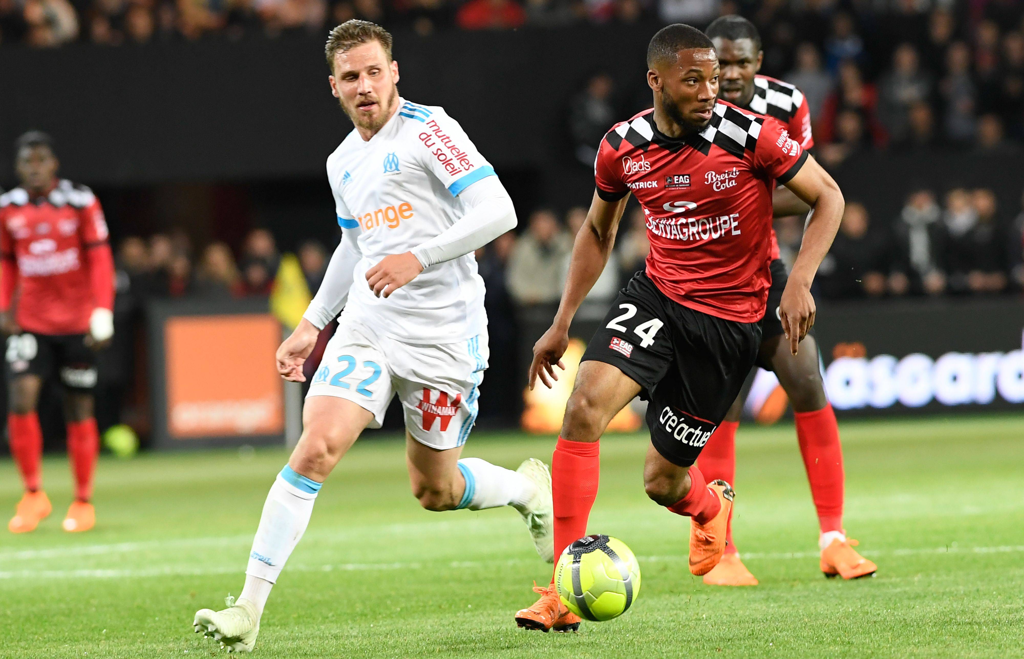 杏彩体育-伯恩茅斯主场战平南安普顿，互交白卷的简单介绍