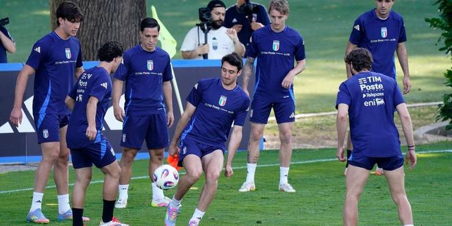 意大利大胜威尔士,小组第一晋级强的简单介绍 意大利大胜威尔士,小组第一晋级强的简单介绍