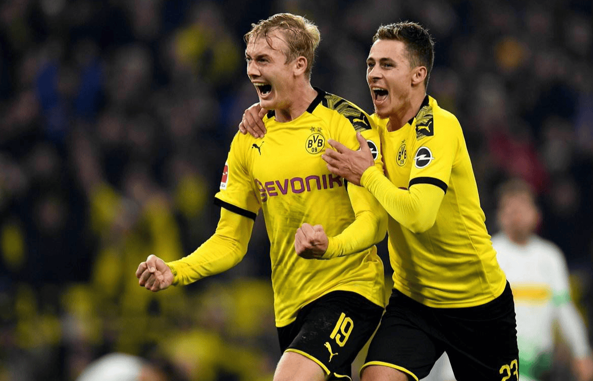 纵横捭阖：多特蒙德新赛季攻守兼备的简单介绍