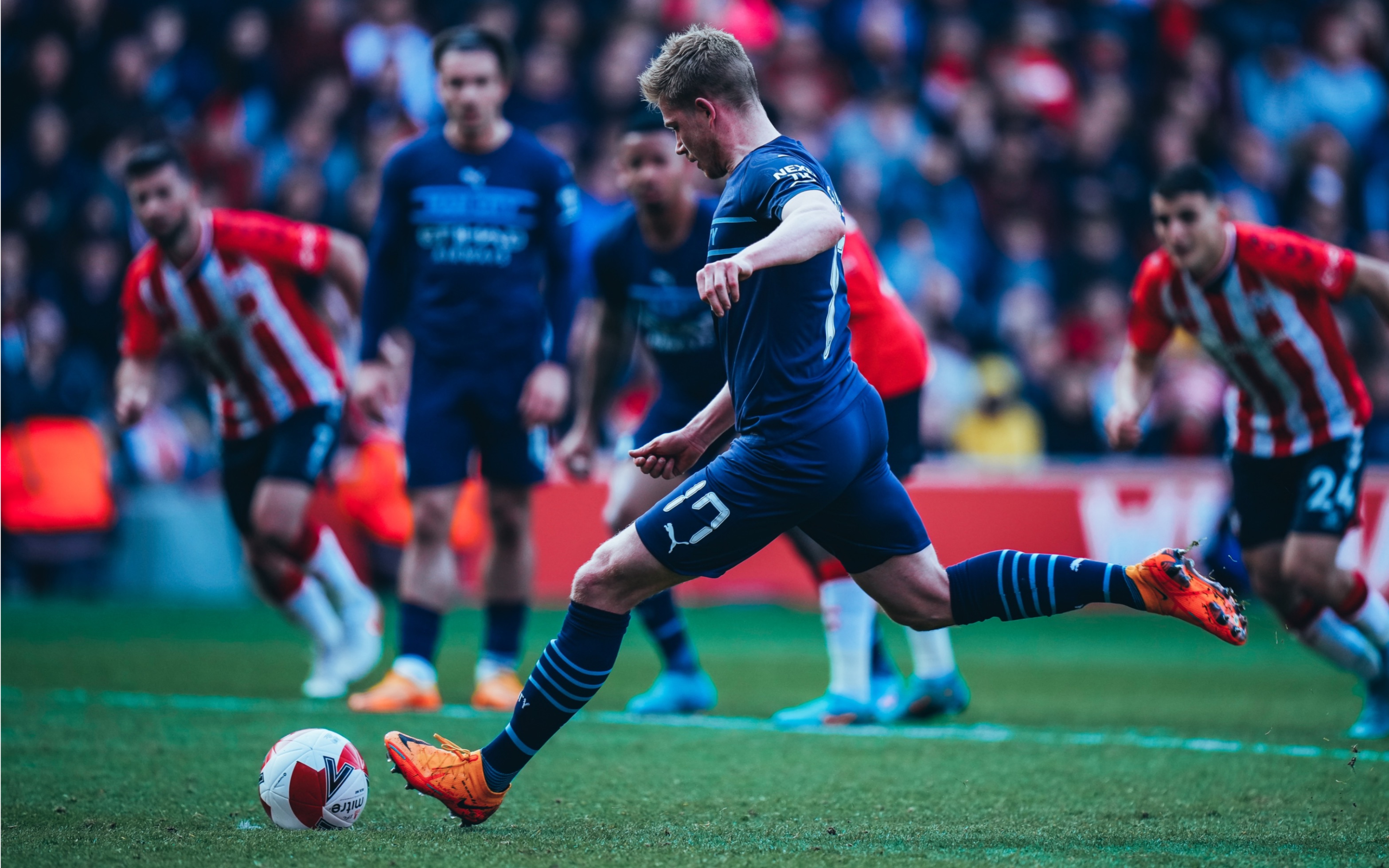 曼城火爆连胜南安普顿难逢对手 曼城火爆连胜南安普顿难逢对手