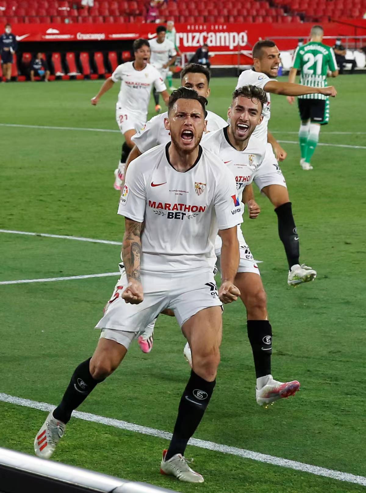 阿尔梅里亚主场战胜塞维利亚，收获胜利的简单介绍