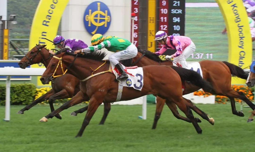 马赛城客场击败对手获得三分