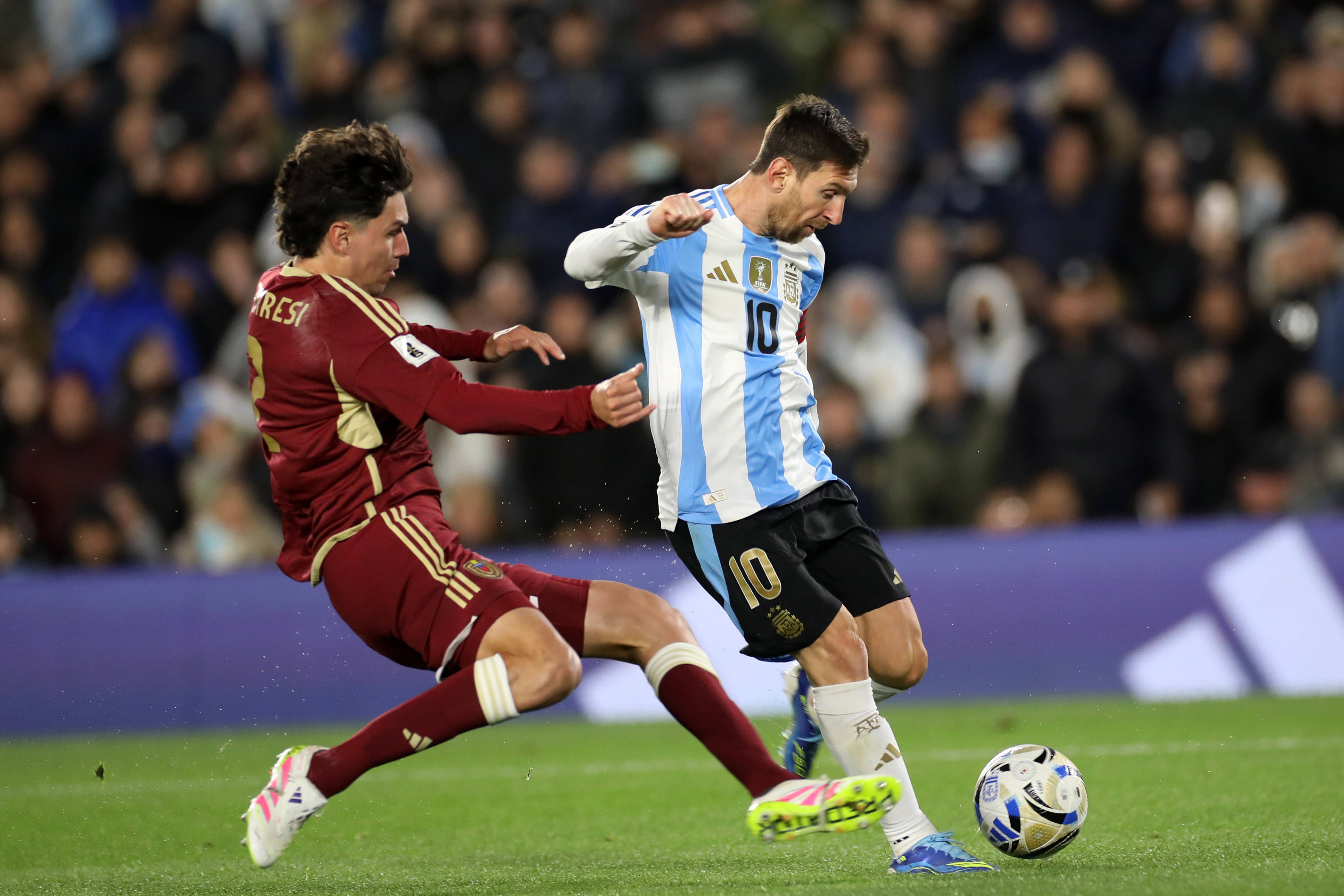 委内瑞拉队球员备战亚冠半决 委内瑞拉队球员备战亚冠半决