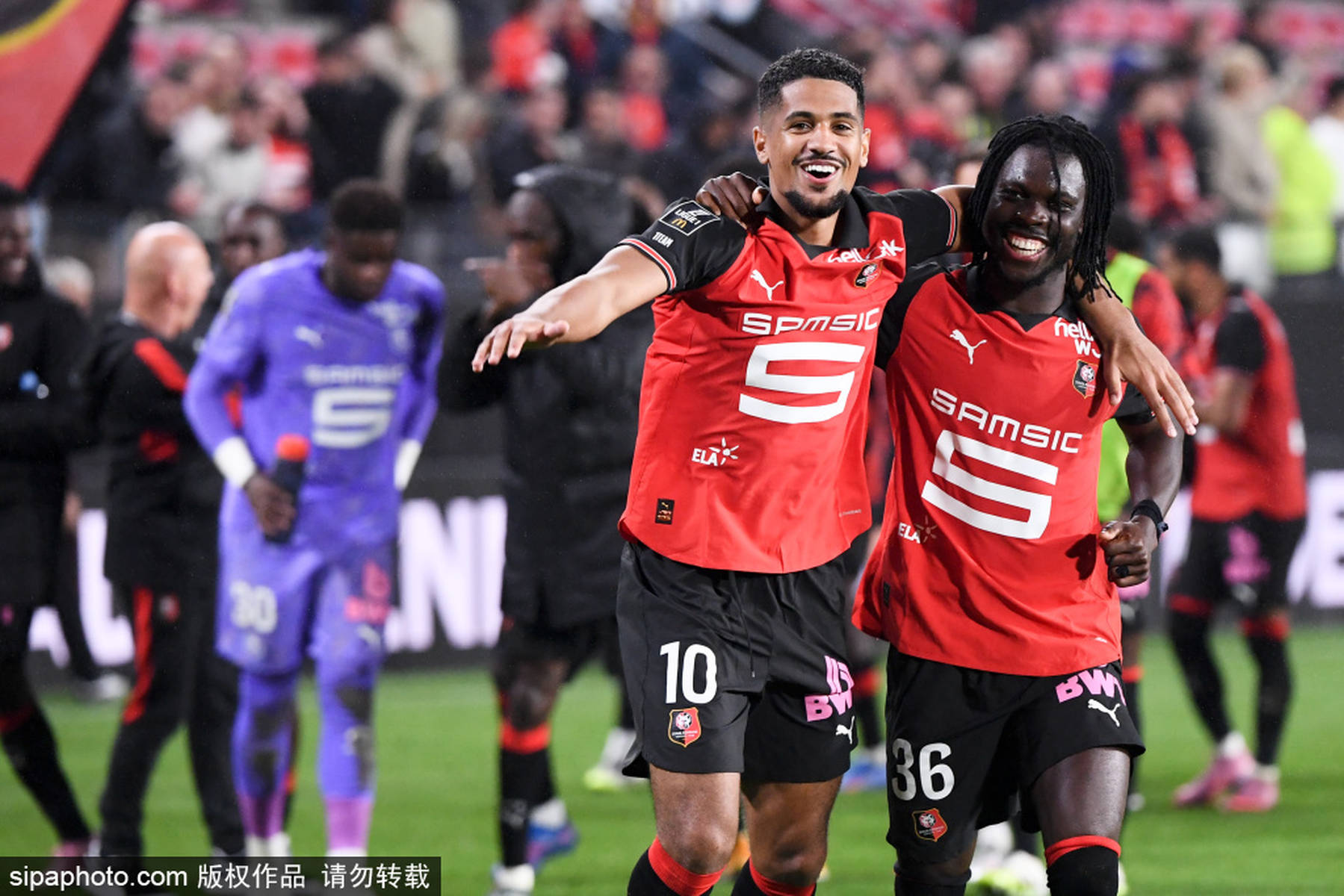 包含里昂凭一脚绝杀，法甲积分再添三分的词条