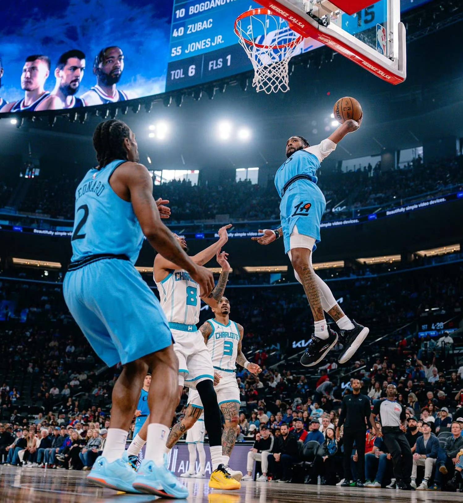 杏彩体育在线登录-快船击败黄蜂，取得四连胜