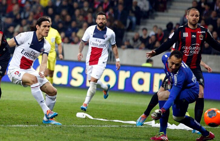 杏彩体育网站-尼斯客场逆袭，实现意外胜利