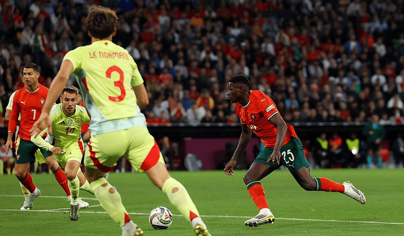 包含欧国联比赛现场精彩纷呈，球技展现耀眼的词条